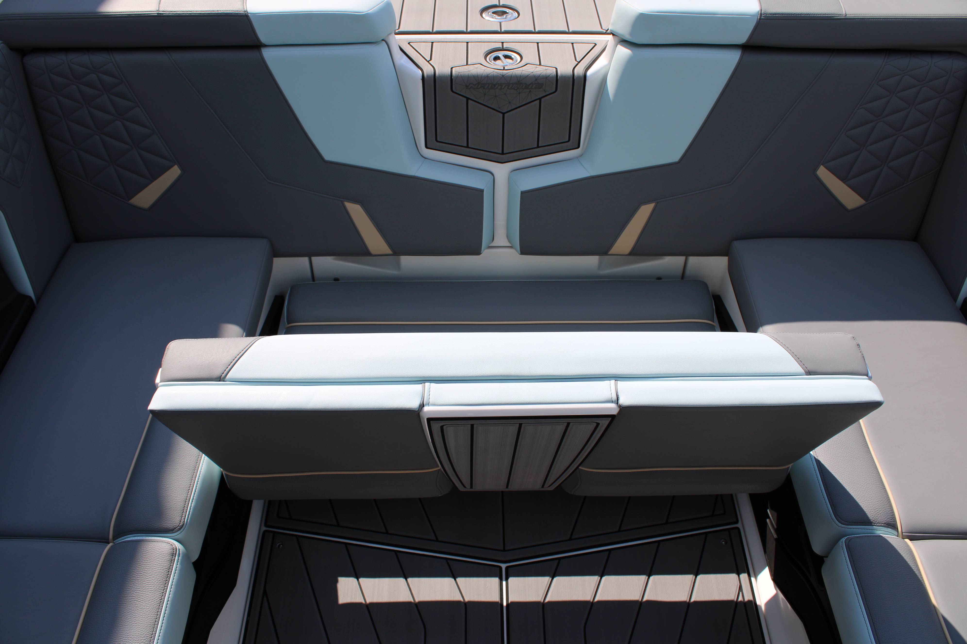 2025 Nautique GS22