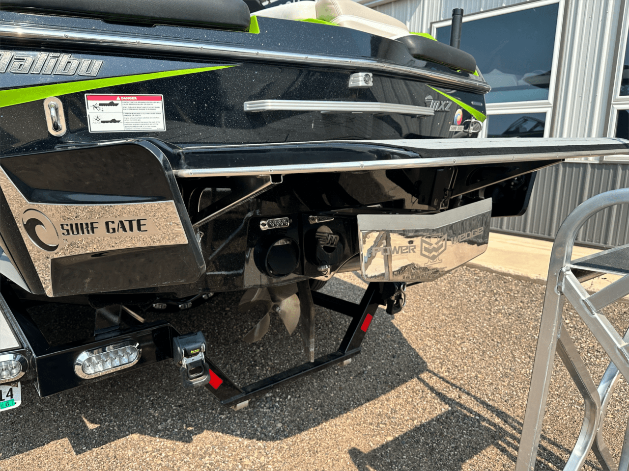 2017 Malibu Wakesetter 22 MXZ
