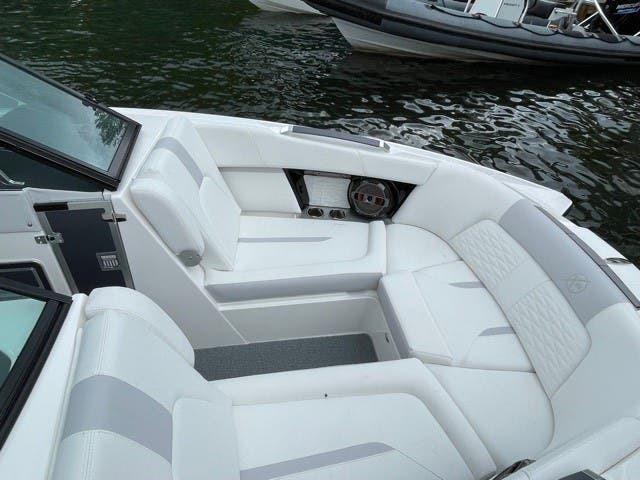 2021 MASTERCRAFT X24