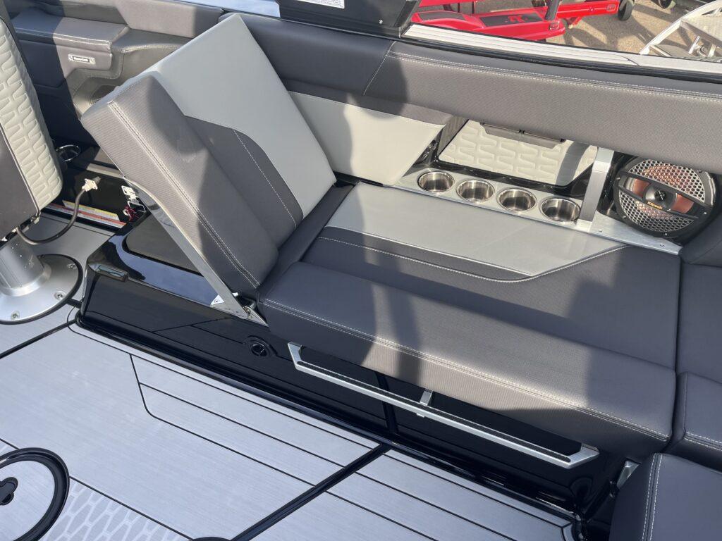 2025 MasterCraft X24