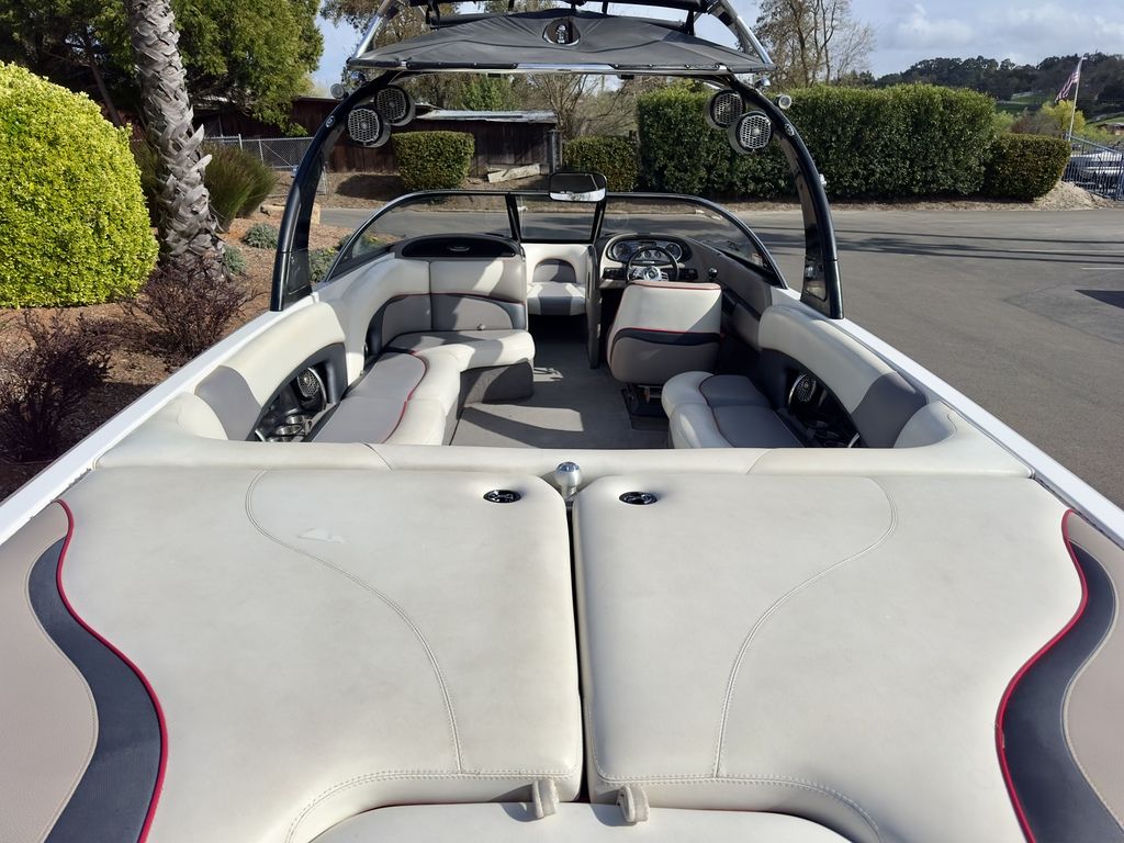 2006 Malibu Boats 247 LSV