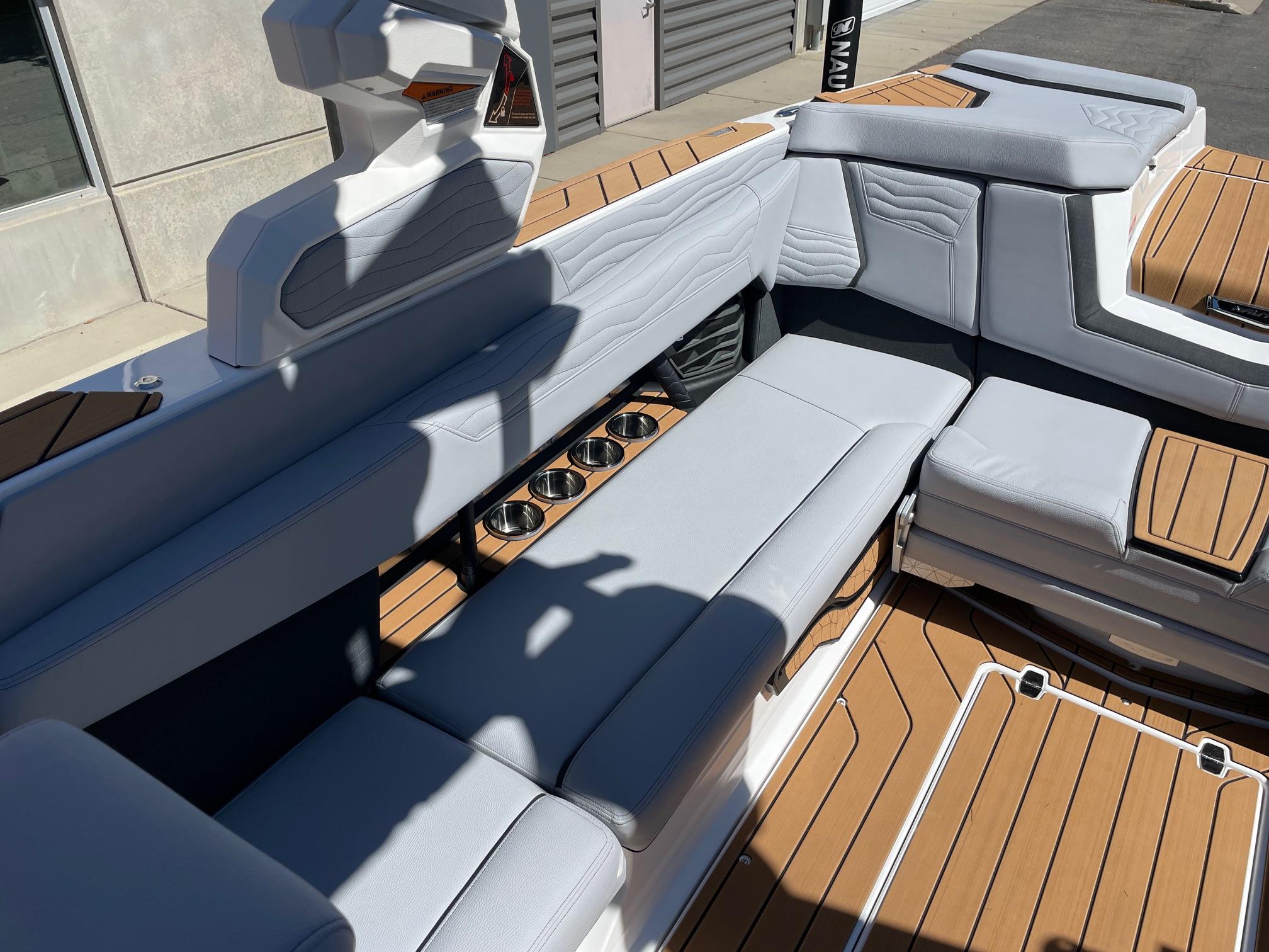 2025 NAUTIQUE G25 W/ZZ8S SUPERCHARGED POWER PLANT