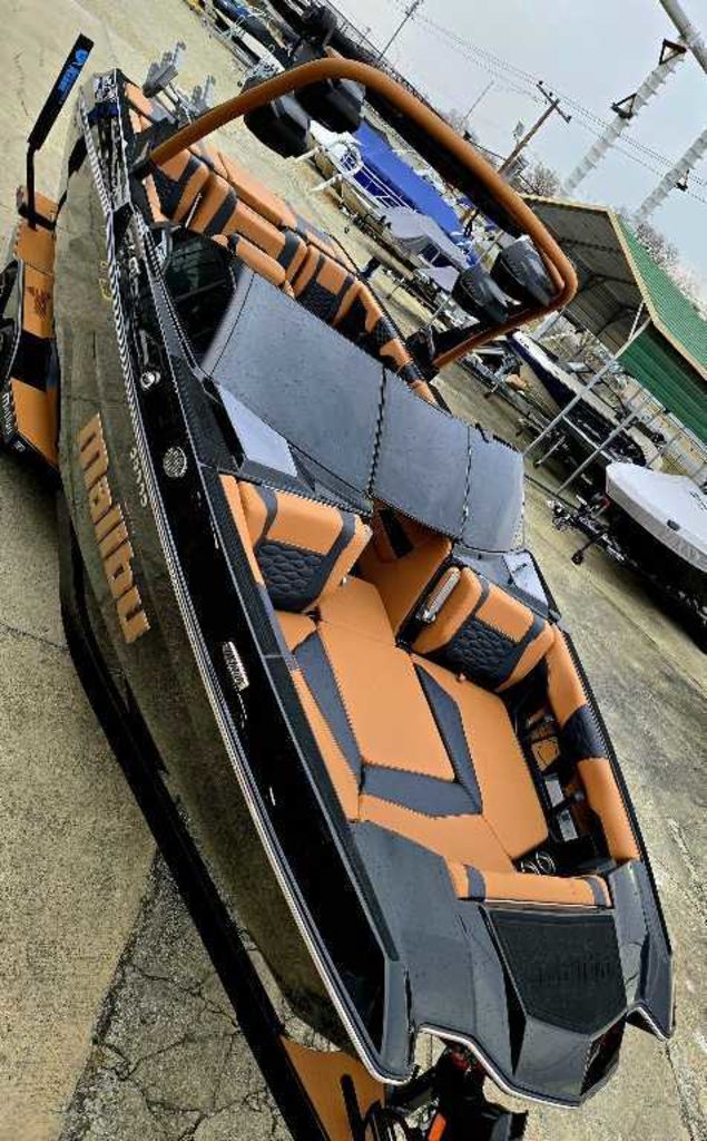 2025 Malibu Boats Wakesetter 24 MXZ