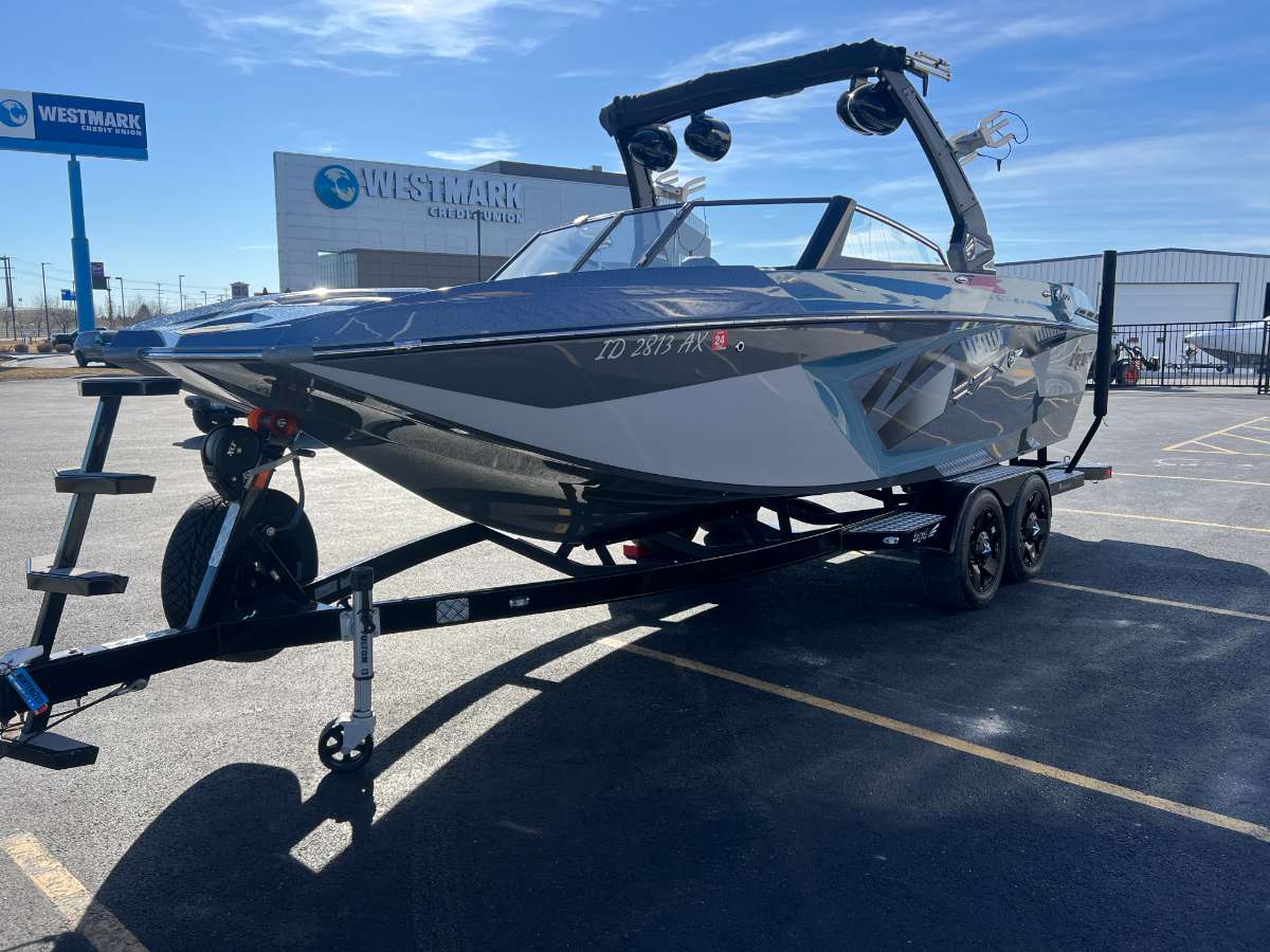 2018 Tige RZX3