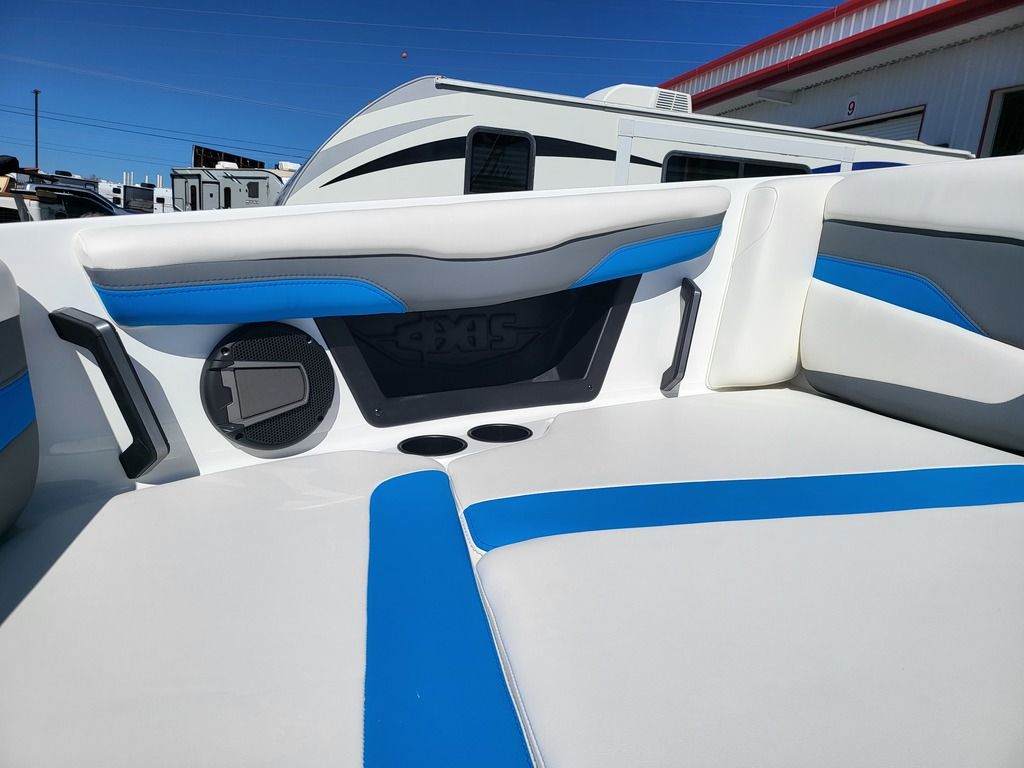 2025 Axis Wake Research T220 Icon