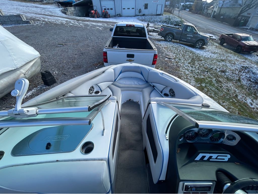 2013 MB Sports Sport Boat B52 21 WB