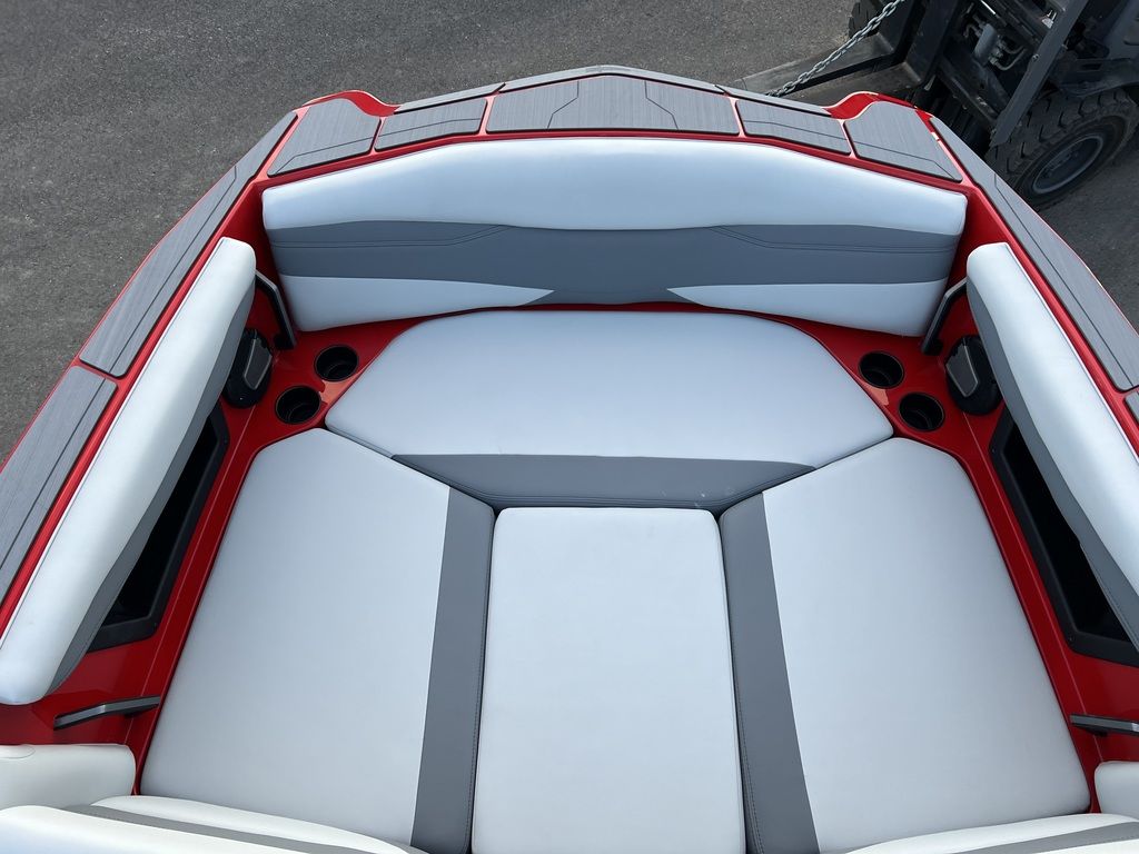 2025 Axis Wake Research A225
