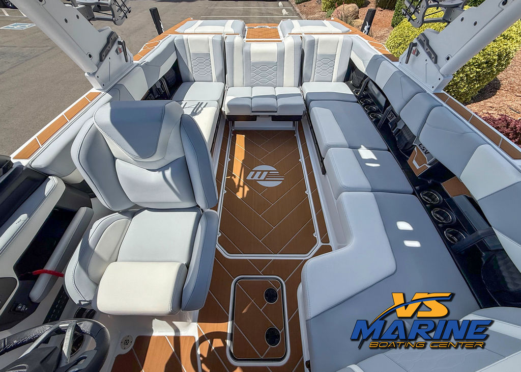 2025 Malibu Boats 23 LSV