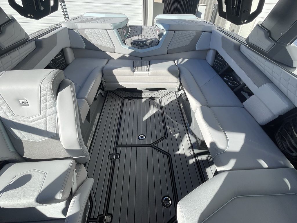 2024 Nautique Super Air Nautique G23