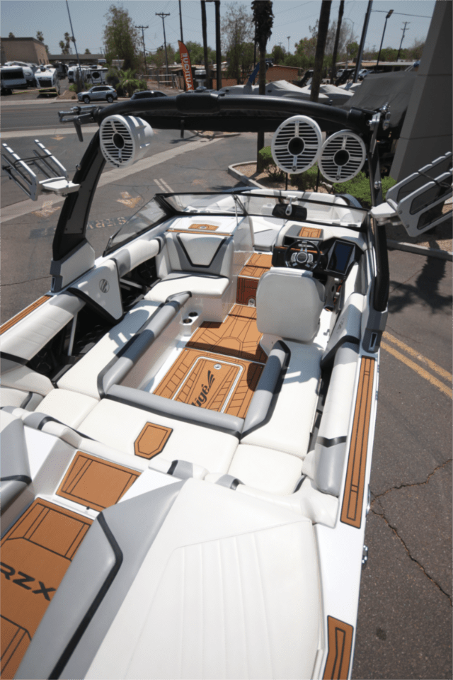2020 Tige RZX3 -Wakeboard &amp; wakesurf