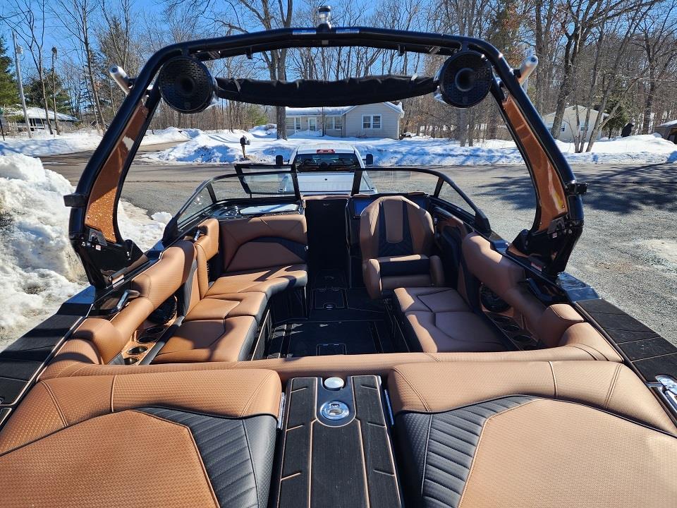 2023 CENTURION Fi23 W/EXTREME TRAILER