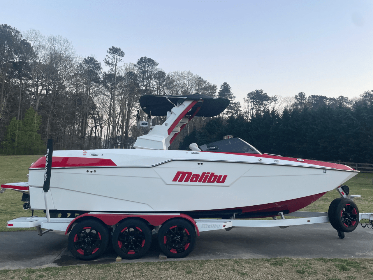 LOADED 2021 Malibu M240