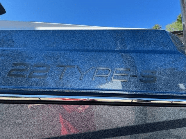 boat.Title