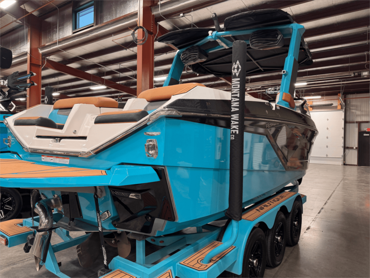 2022 Nautique G23