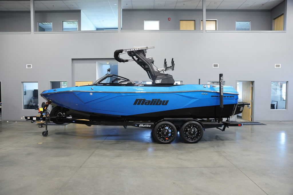 boat.Title