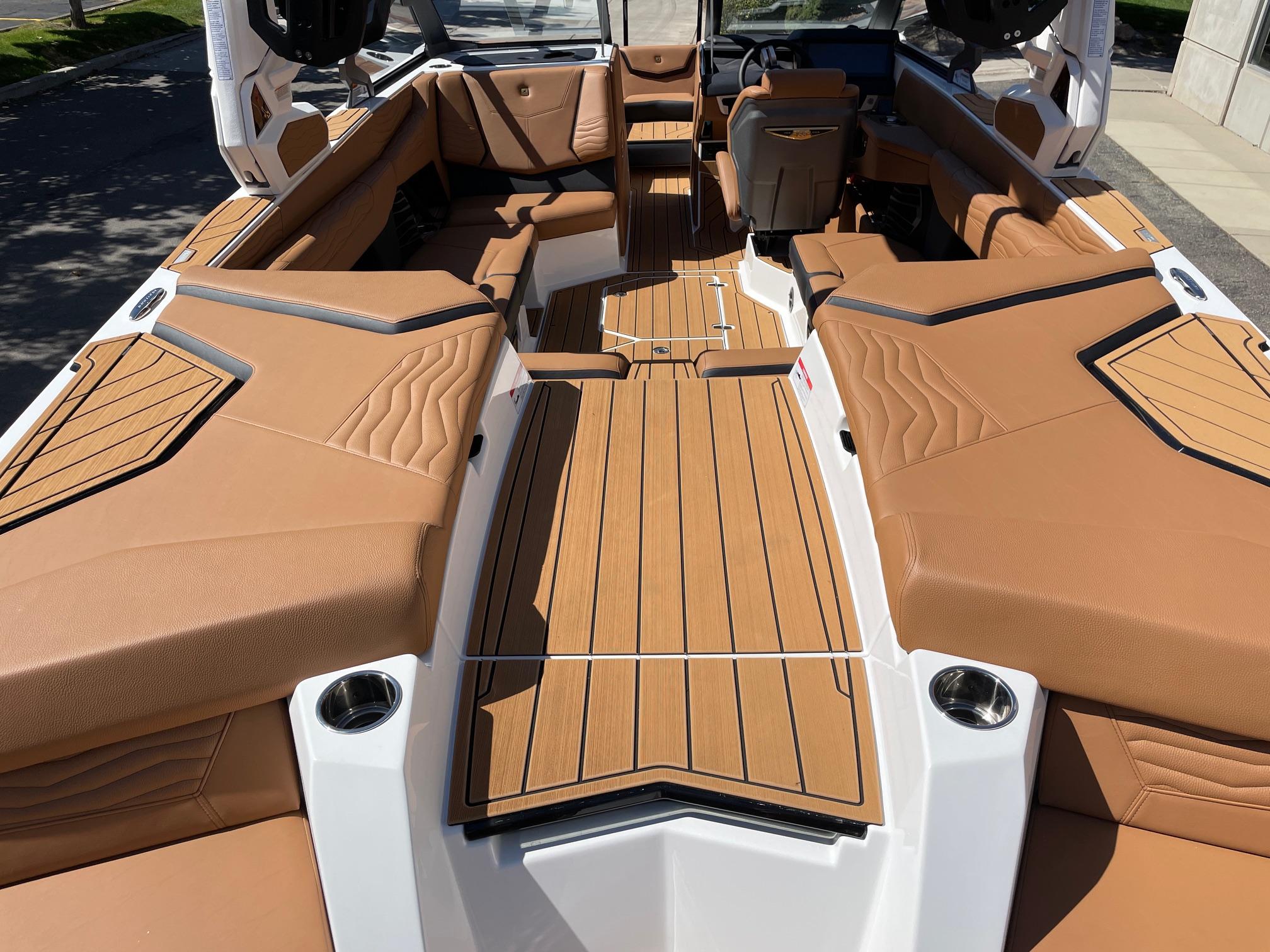 2025 NAUTIQUE G23 W/ZZ8S 630HP SUPERCHARGED POWER PLANT