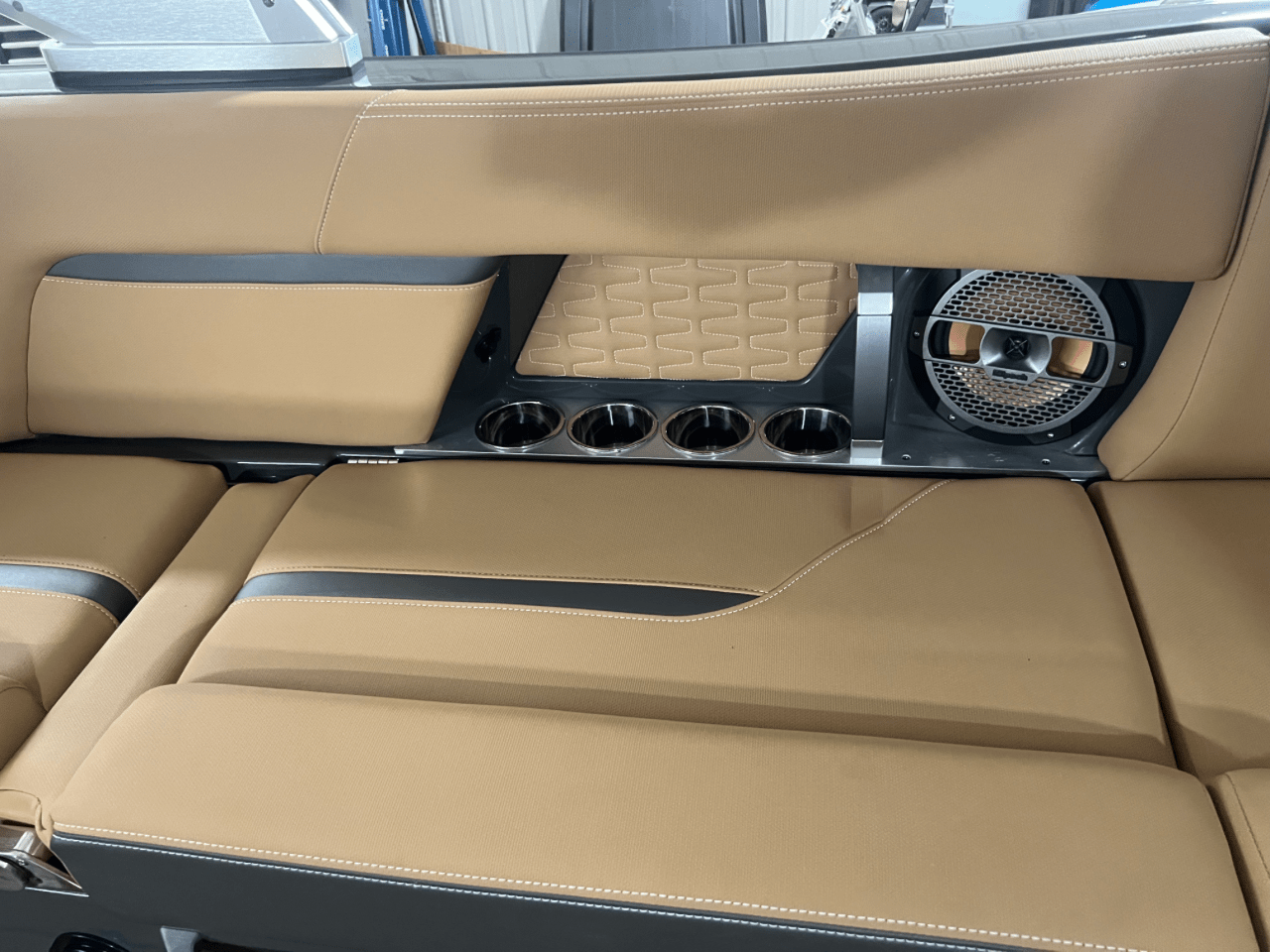 Low Hrs 2020 Mastercraft X24 w/trailer