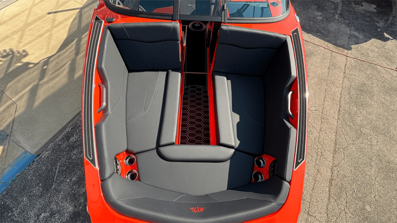 2025 MasterCraft NXT24