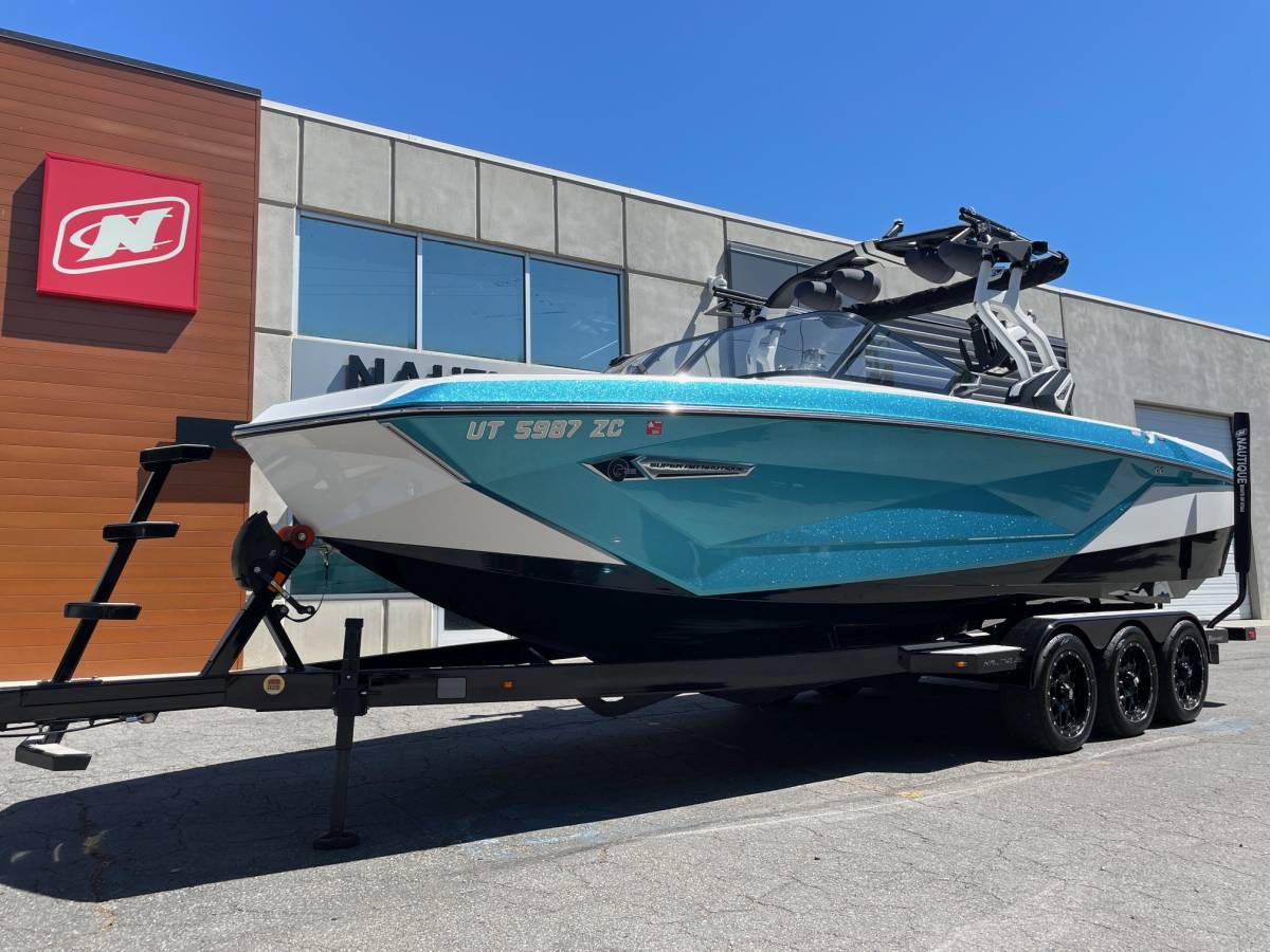 boat.Title