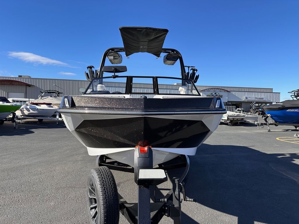 2025 Nautique Super Air Nautique GS22