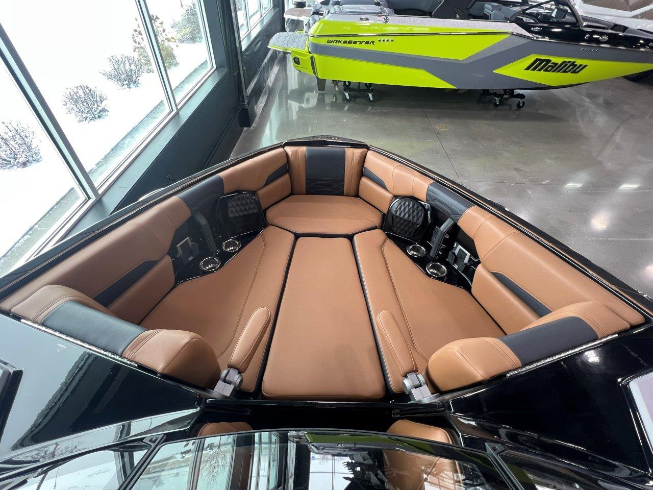 2024 Malibu 26 LSV