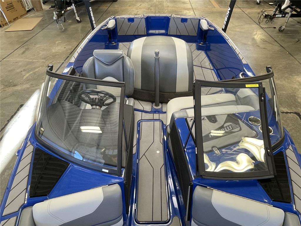 2021 Malibu Response TXI