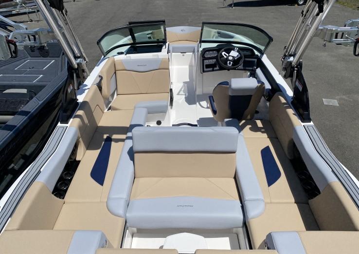 2024 Mastercraft NXT 23 Navy/Red/Stealth Gray