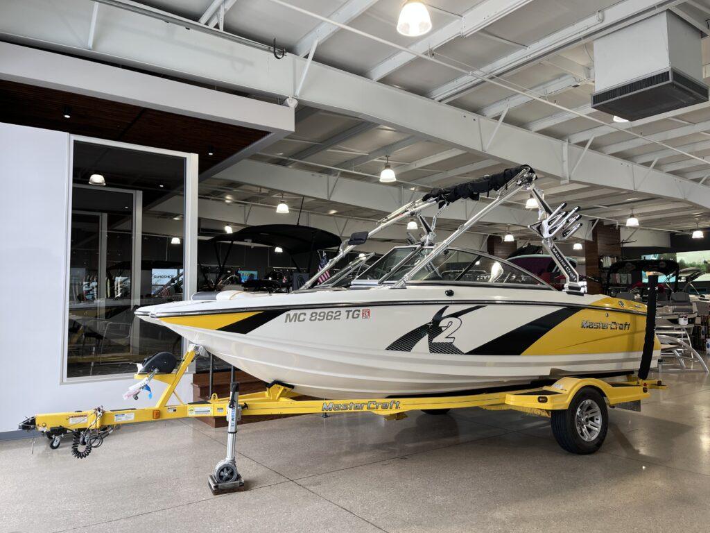 boat.Title