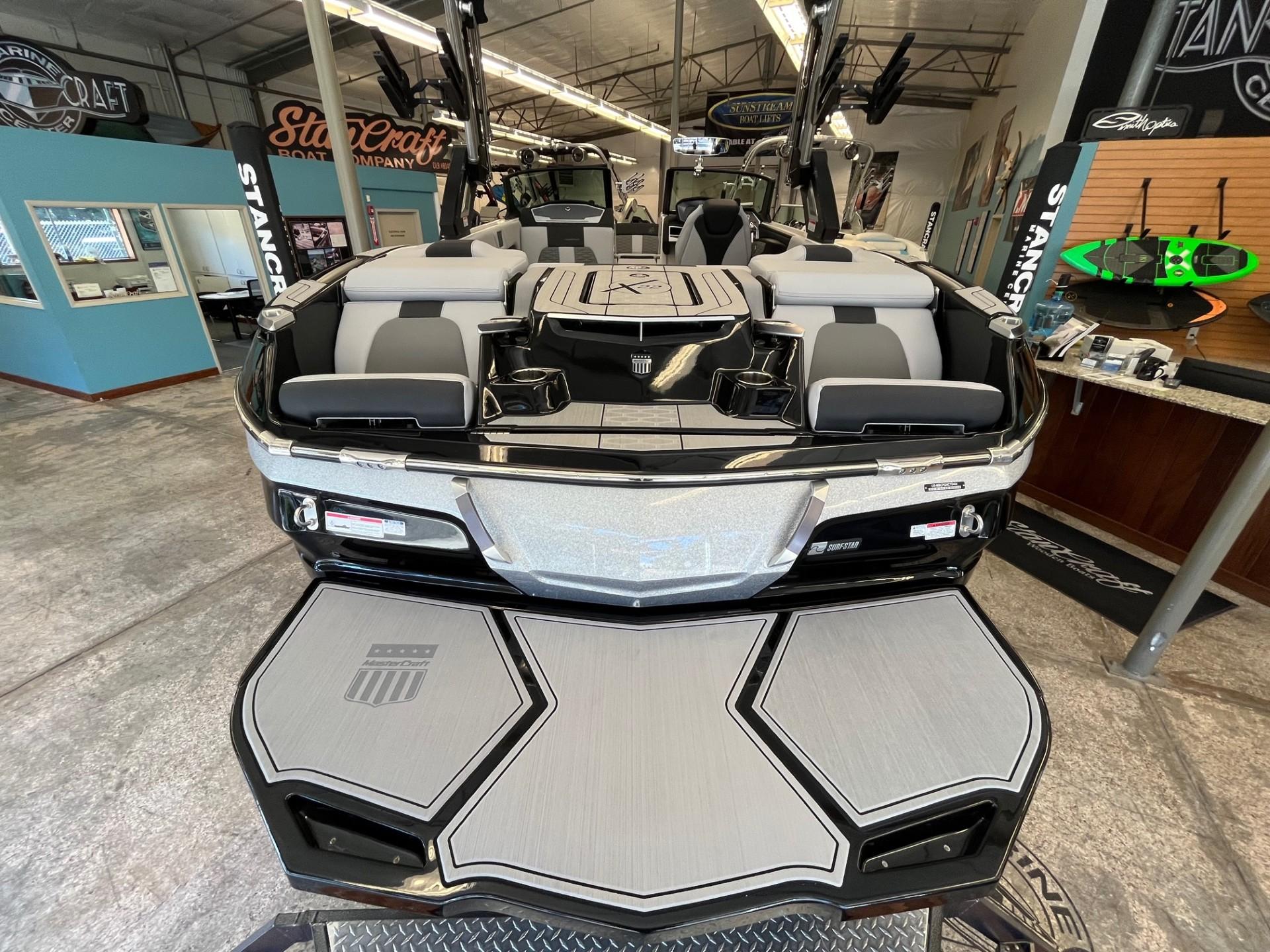 2024 MasterCraft X22