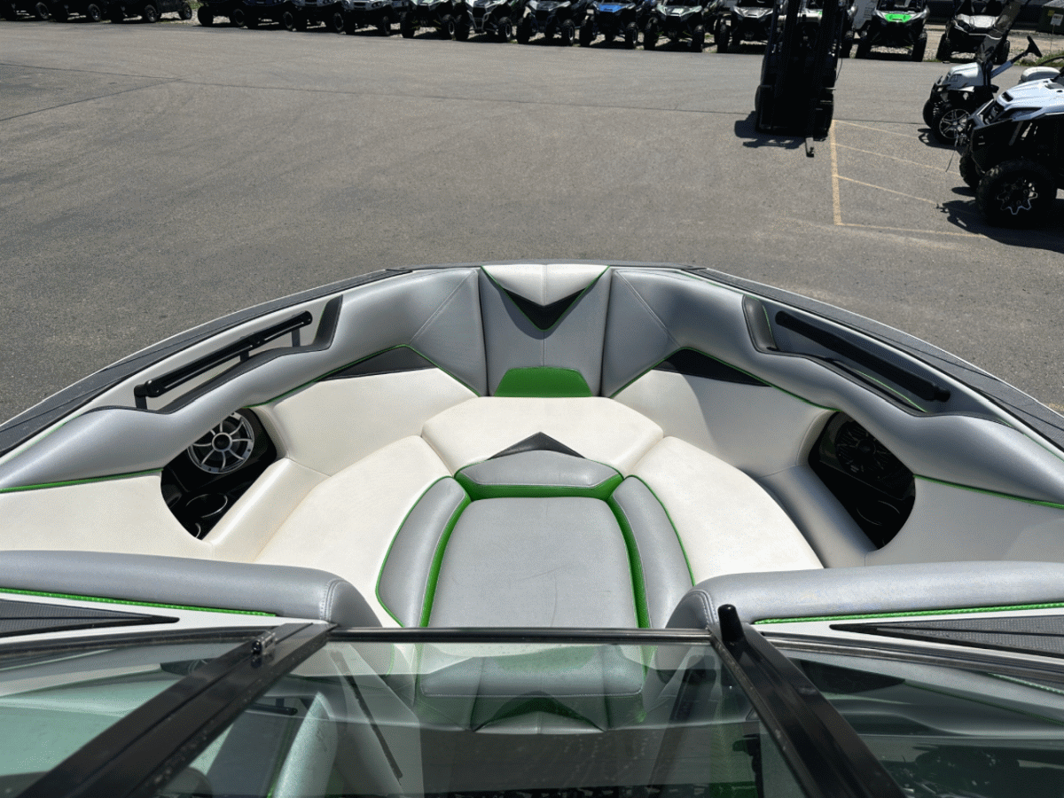2016 Supreme S238