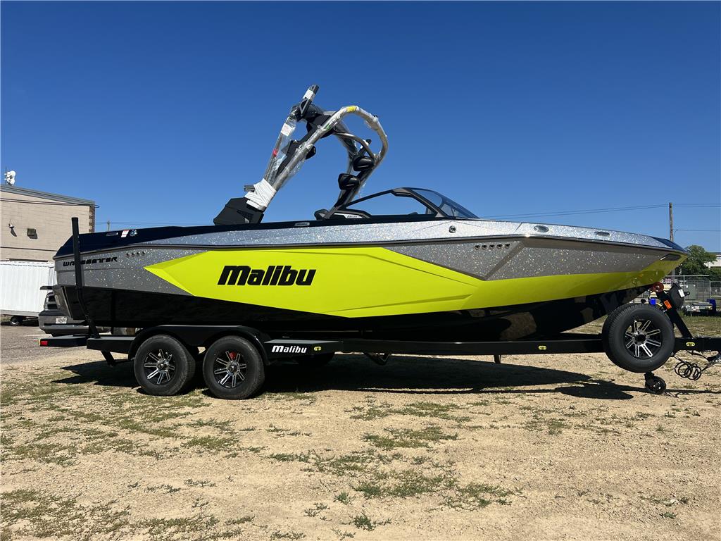NEW 2024 MALIBU 23 LSV WAKESETTER w/ M6DI (DH) &amp; TRAILER