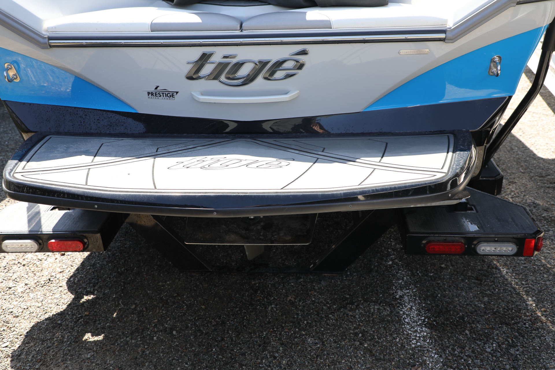 2017 Tige R23