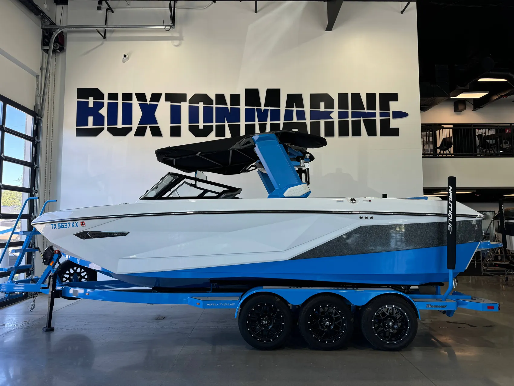 2024 Nautique G23