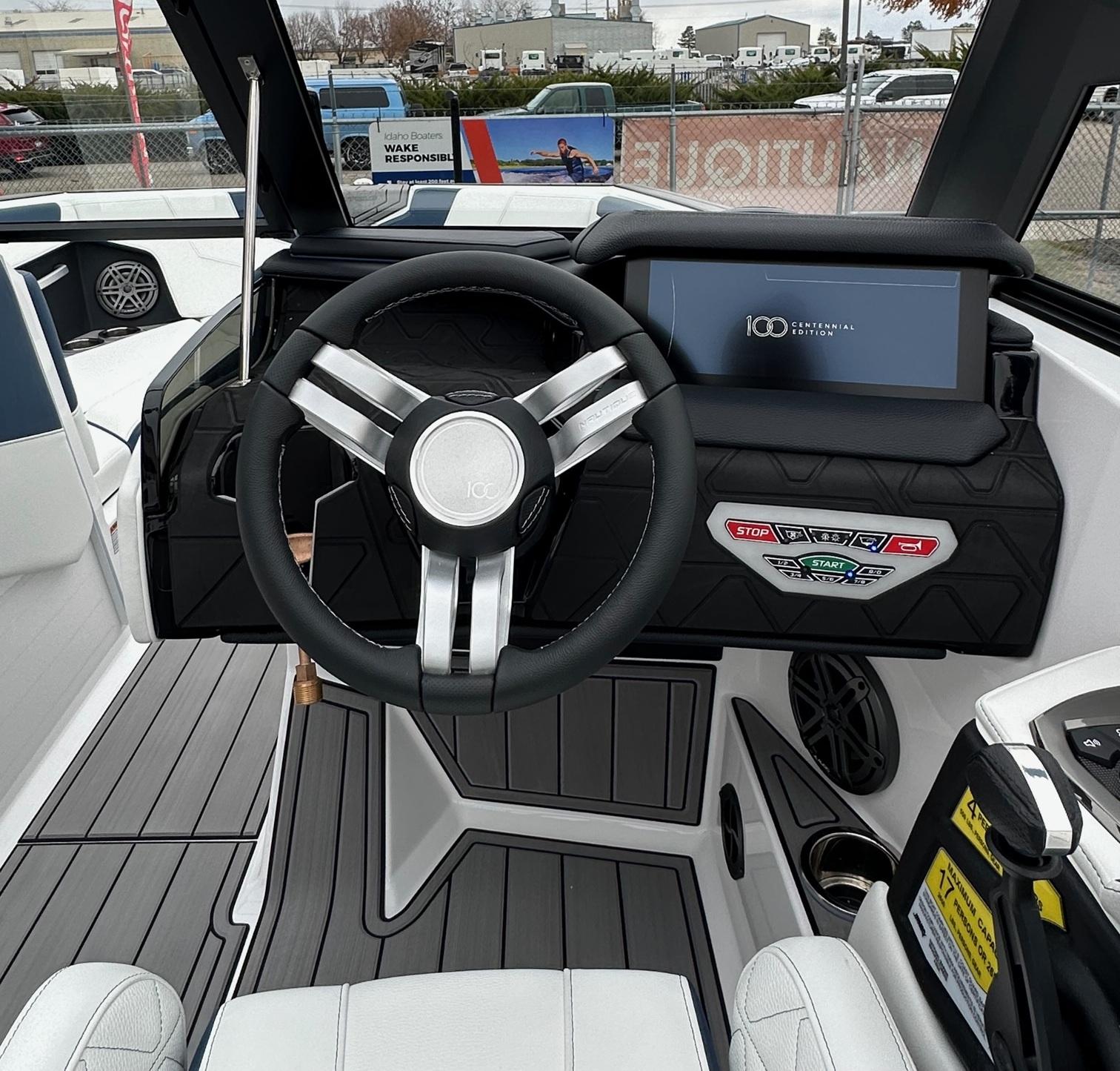 2025 Nautique GS24