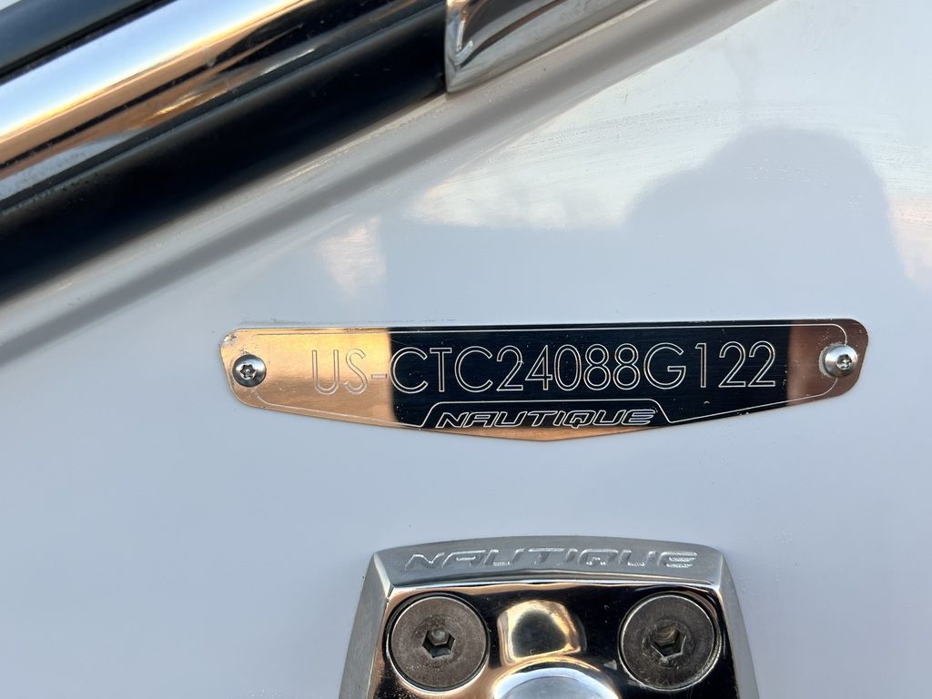 2022 Nautique G23