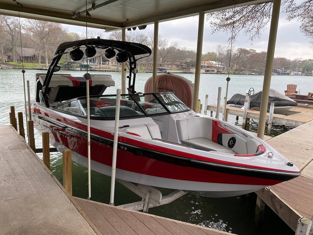 2011 Nautique 230 Team