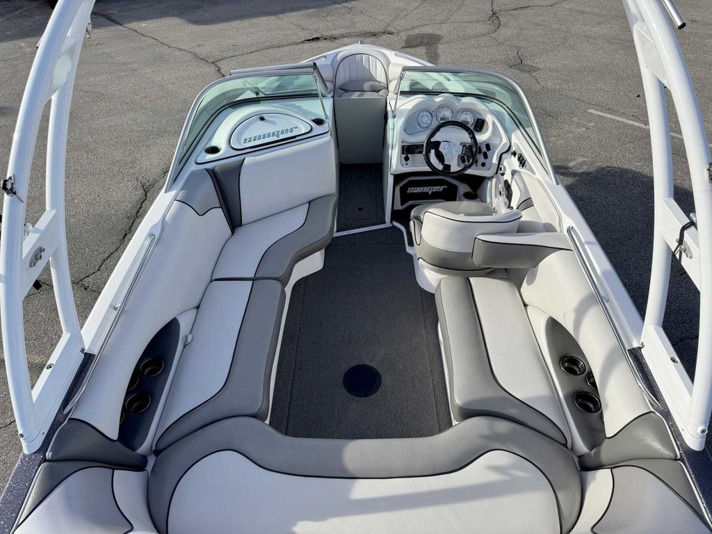 2017 Sanger Boats V215 XTZ