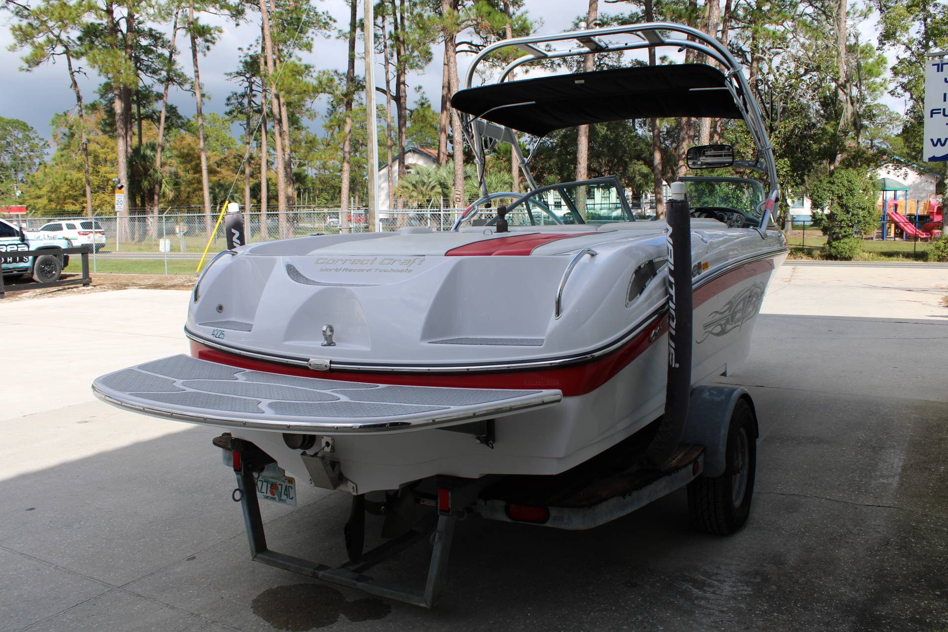 2007 Nautique Team 211