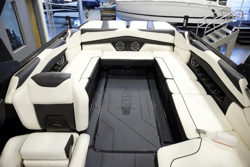 2020 Axis A24