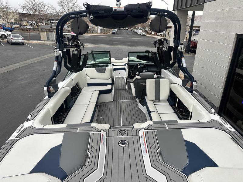 2019 Nautique GS22