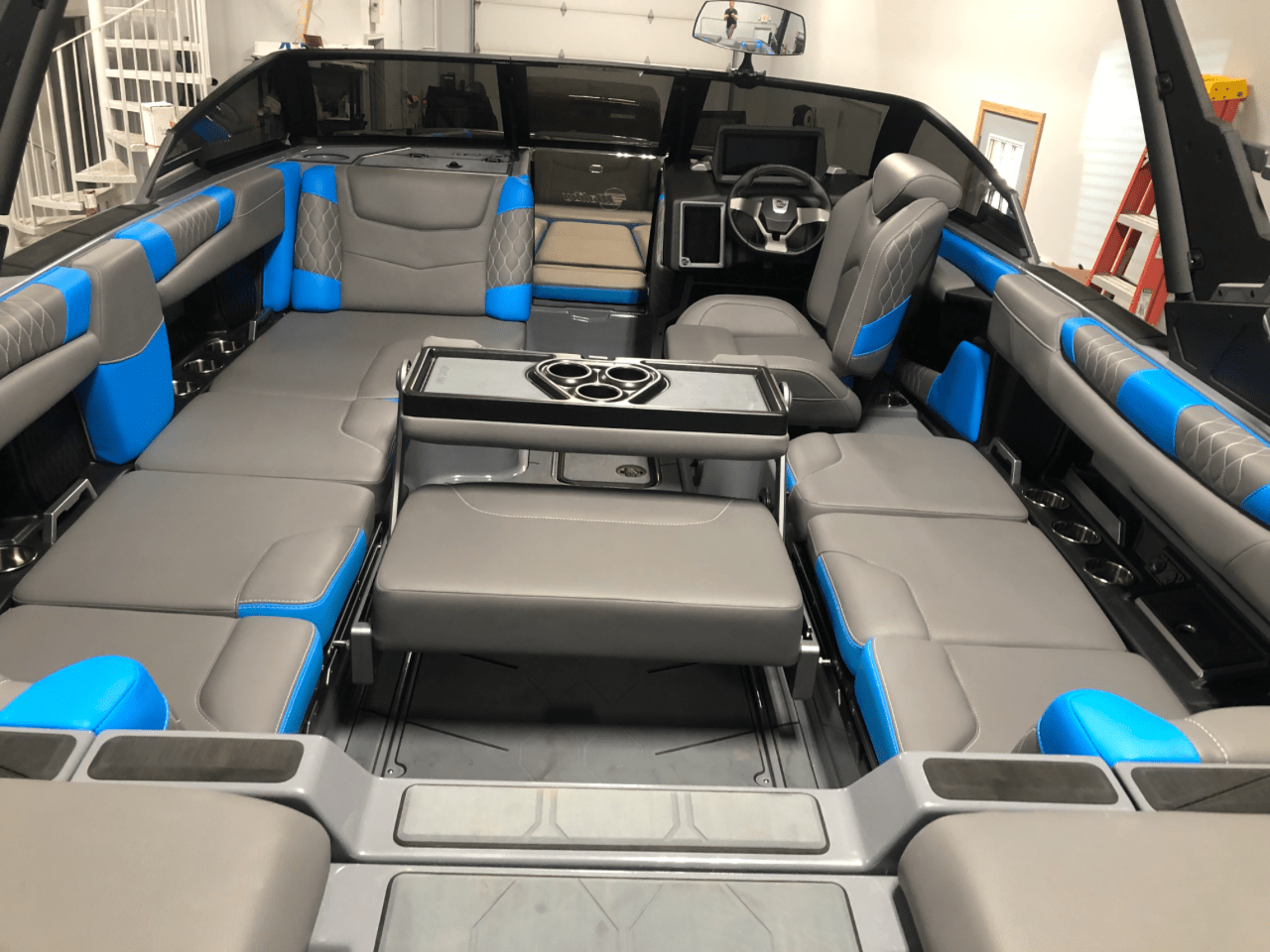 2021 Malibu M220 low hours