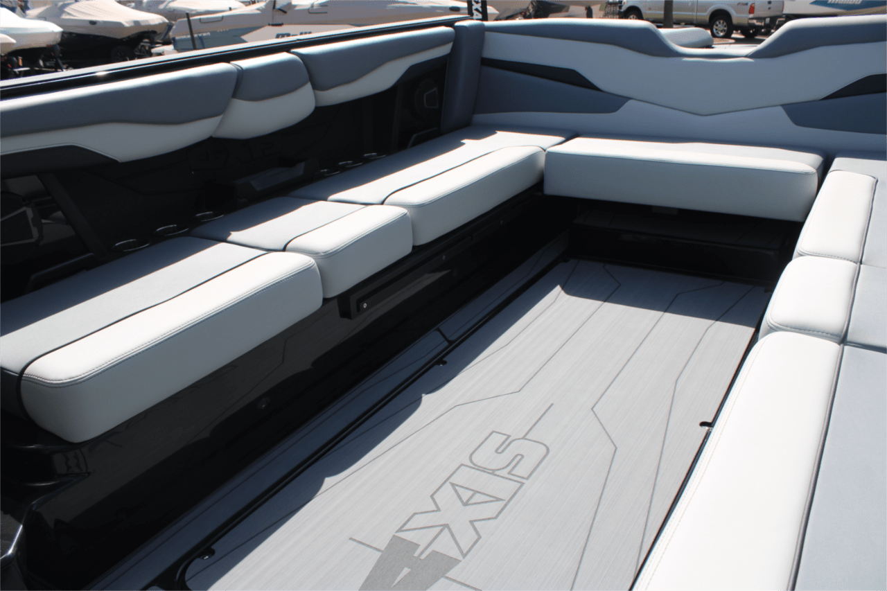 2025 Axis T250