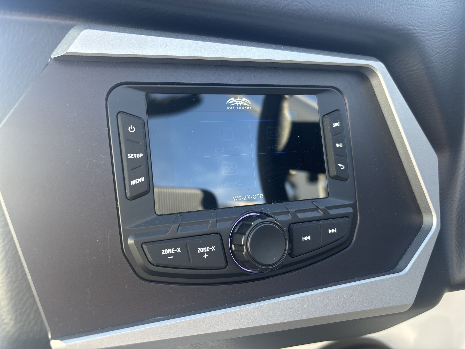 2025 Axis T235 Icon