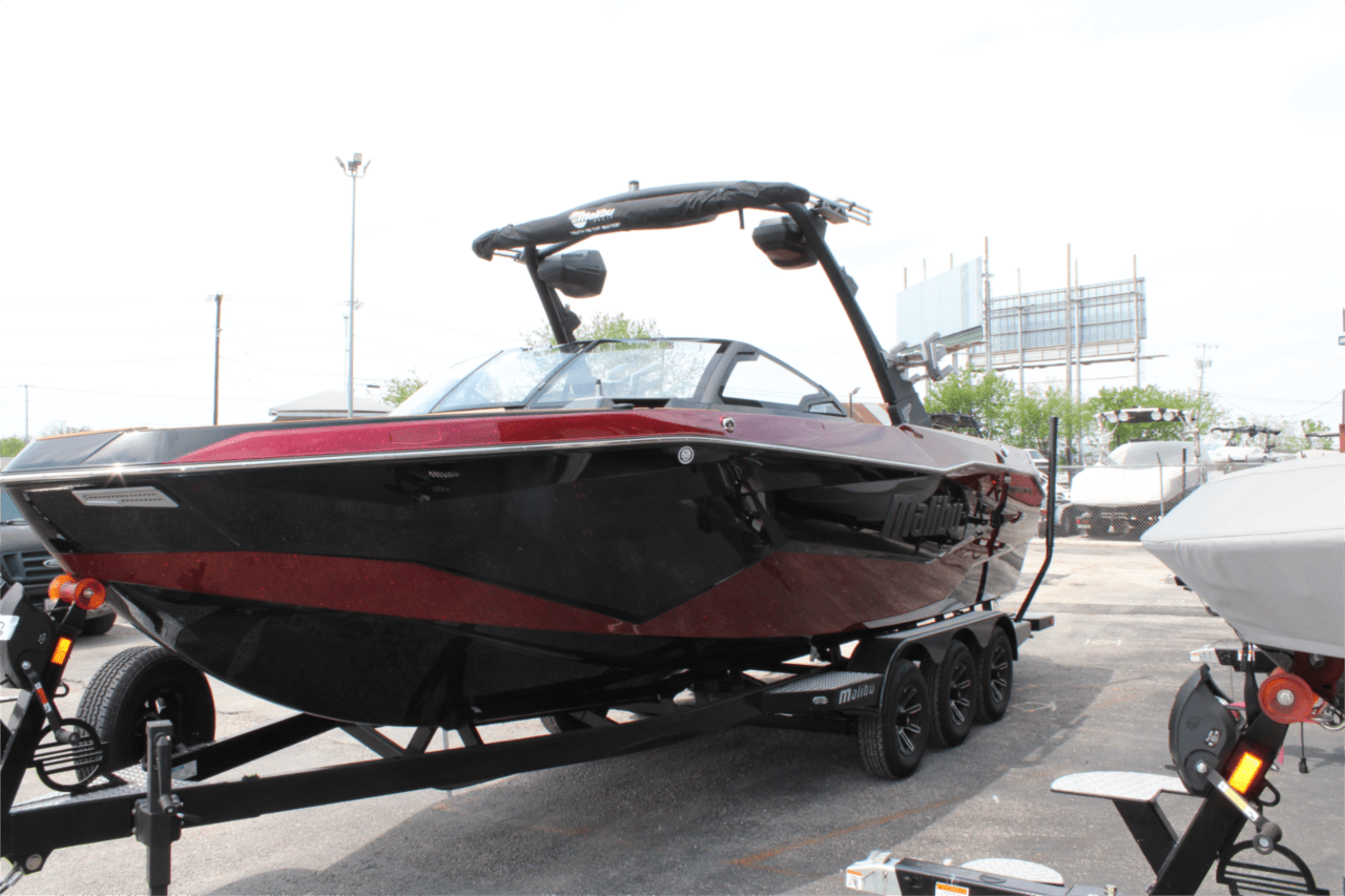 2025 Malibu 25 LSV