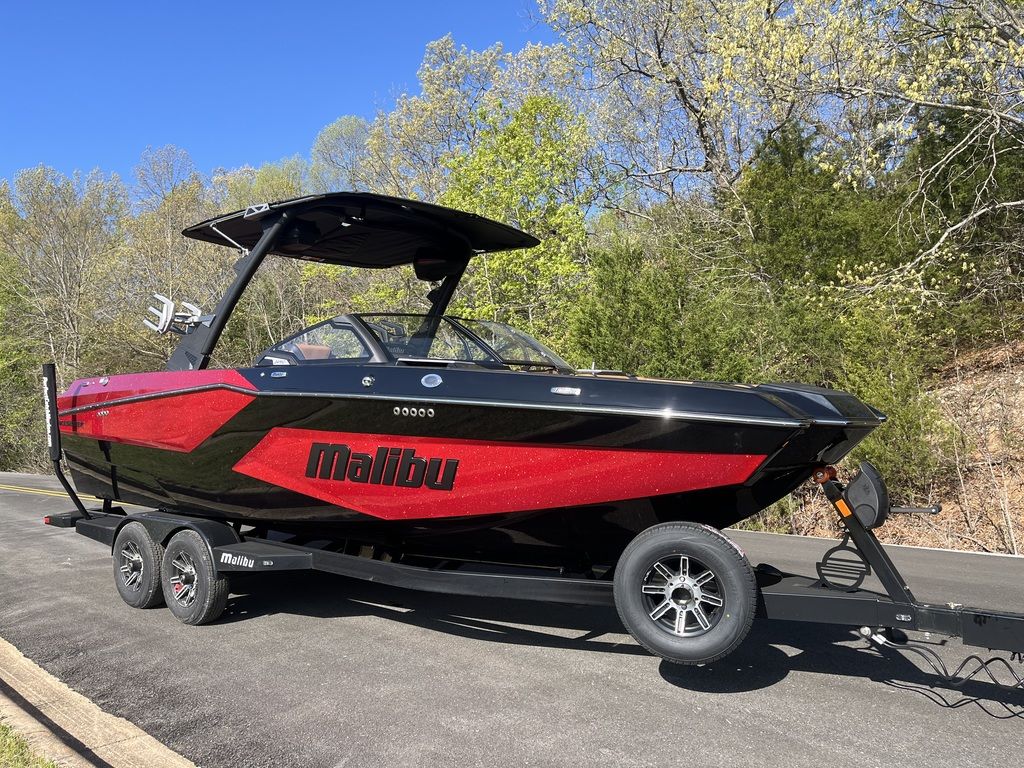 2025 Malibu Boats 24 MXZ