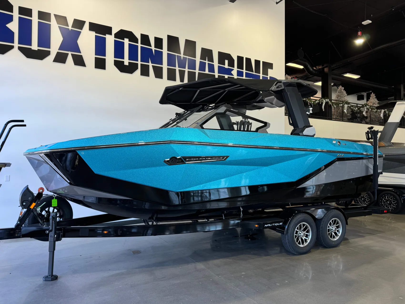 2025 Nautique G23