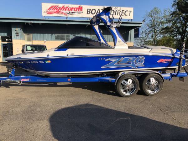 2009 ZR6 Wakesurf Boat