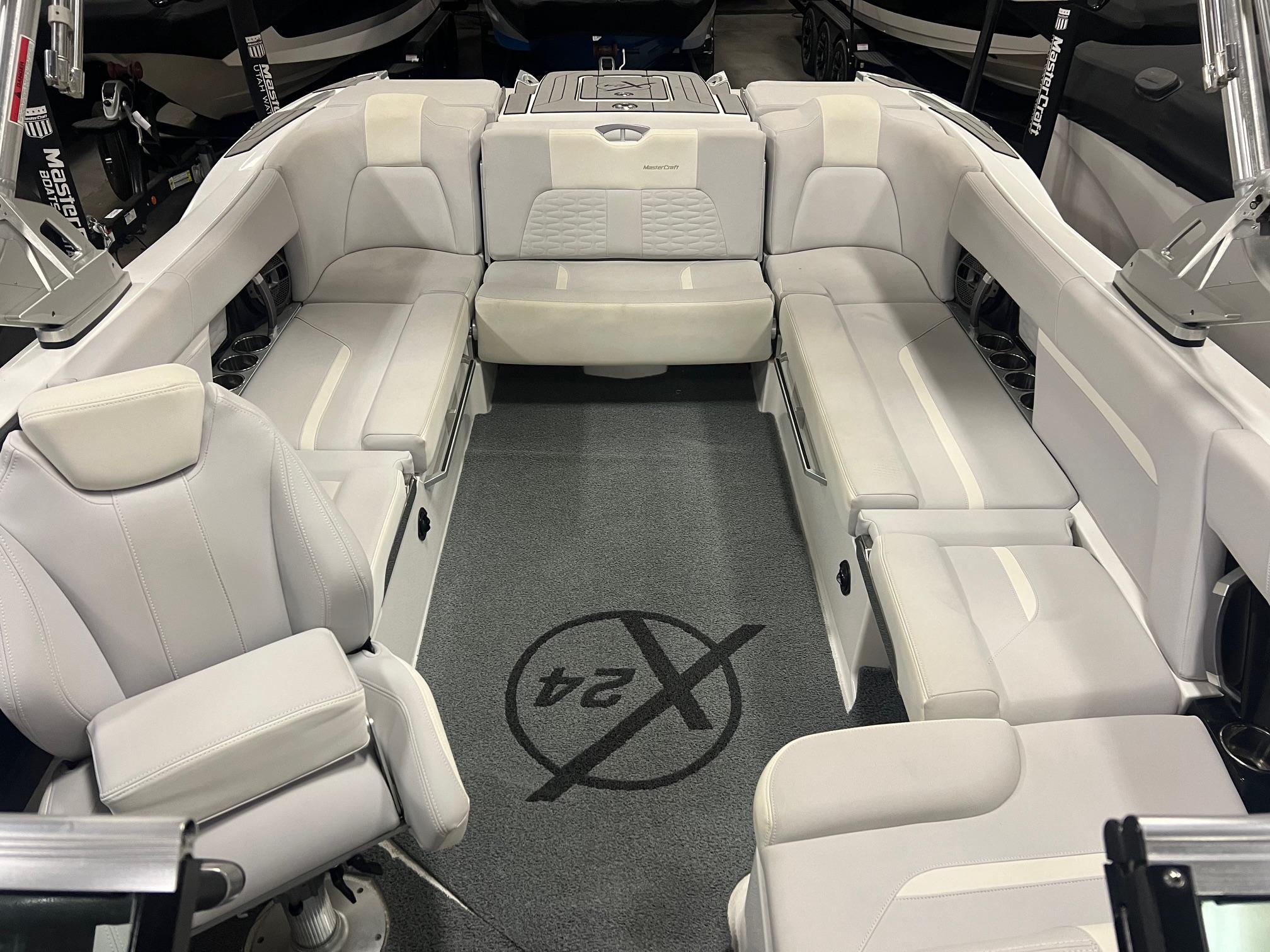 2020 Mastercraft X24 , 394 hrs Icon