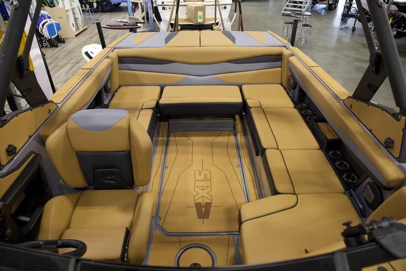 2025 Axis A225