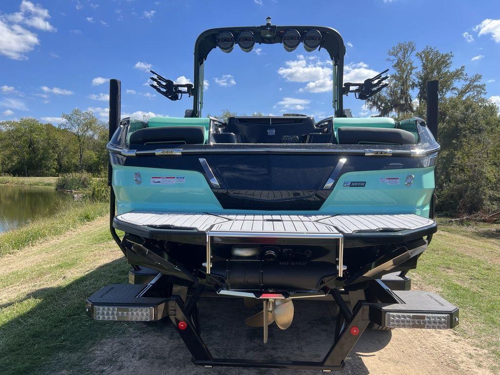 2024 MasterCraft X24